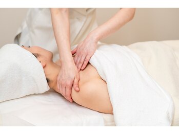 ポーラ ザ ビューティ 佐久平店(POLA THE BEAUTY)/デコルテケア