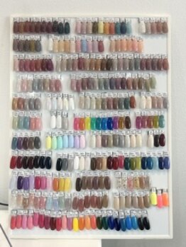 エヌ(#N)/【新色60色追加★】