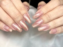 シンプルネイルもフォルムが大事！パラジェルのモチの良さも◎