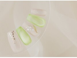 春の鈴蘭ネイル