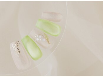 春の鈴蘭ネイル