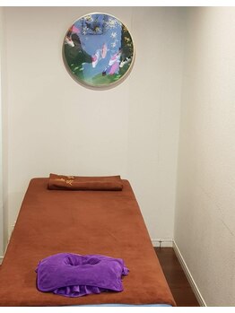 足恩堂/店内/足つぼ/アロマリンパ