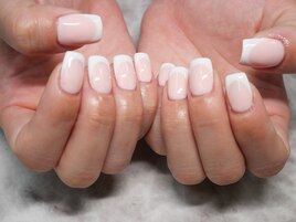 ベースカラーつき王道フレンチ