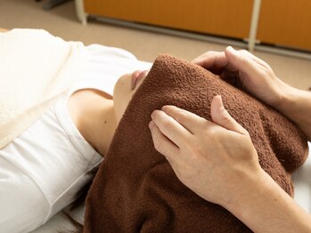 クローバー整体院の写真/<日々頑張るあなたへの"極上のご褒美"としても>美容整体のプロが美姿勢を叶えます!