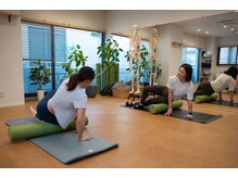 ヨガスタジオ三日月/ピラティス