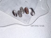 ディバイン ネイルズ(DIVINE NAILS)/ ジェルアートやり放題