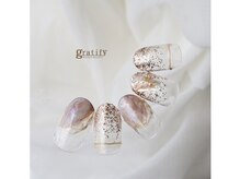 グラティフィー(gratify)/ニュアンス×大理石ネイル