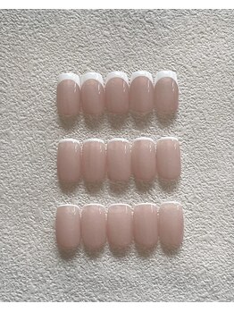 ノイスネイル(noice nail)/フレンチデザイン