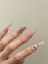 ムーイ 外苑前(mooi.)/beige chrome × lace