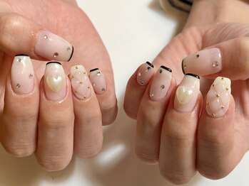 ネイルサロン コフレ 西中島店(Nail Salon Coffret)の写真/毎月選ぶのが楽しみになる多種類のサンプル♪リーズナブルな価格で気軽に楽しめる★キレイになりたいを応援