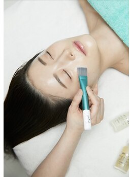 ゼニスビューティー(Zenith Beauty)/韓国肌管理ラミネーションピール