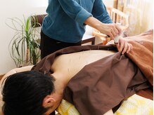 はな鍼灸院/背中～腰