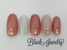 ブラックジュエリー(Black jewelry)/上品ネイル