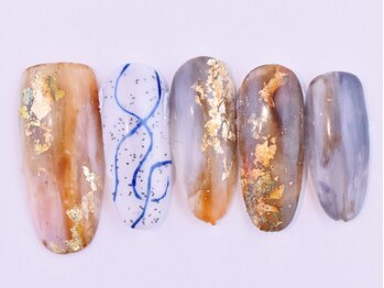 フォア ネイル(FOI NAIL)/