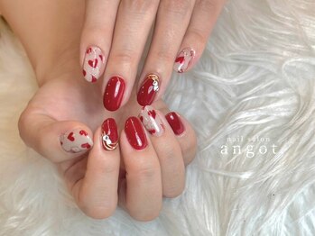 アンガット(angot.)/散りばめハートアートネイル