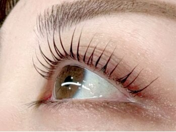 シェリー シル バイ リリック(Che'rie CIL BY LYRIQUE)/パリジェンヌ