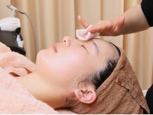 メナードフェイシャルサロン 日立ウェズン店/【水分・油分補給】