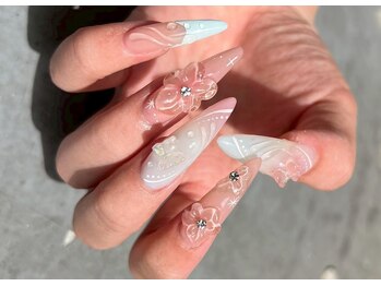 ネイルアンドアイラッシュスタジオ シュシュ(chouchou)/ぷっくりクリアフラワー