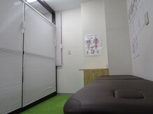 えがお鍼灸整骨院 栗東院/個室なのでゆっくりお話し可能