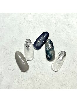 雪の結晶ネイル