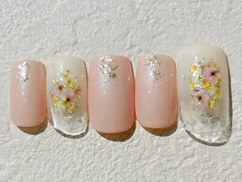 押し花ネイル　グラデ　キラキラ