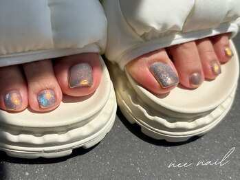 ニーネイル(nee nail.)の写真/サンダルシーズン到来！足元美人へ導く、洗練されたフットネイルをご提案いたします☆