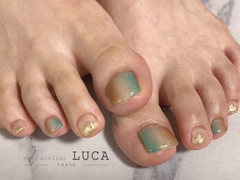 ネイルアトリエルカ(nail atelier LUCA)/W-269 夏色縦グラデネイル