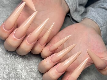 ヴェティール(Vetiur)の写真/短い・亀裂・爪の形が気になる…コンプレックスやお悩みを解消し、スラっとしたキレイなフォルム&指先に♪
