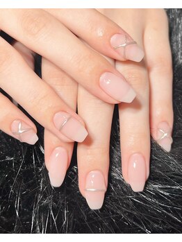 ジョリ チュン(JOLIE TRUONG)/