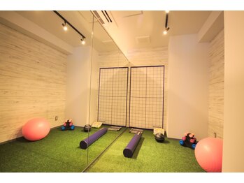えんじゅく整骨院/トレーニングルーム