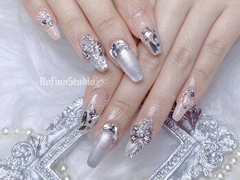 ラフィーナ 新宿 代々木店(RAFINA)/