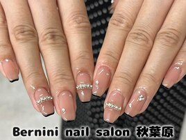 秋葉原ネイル/手描きネイル/銀座