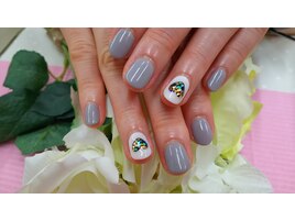 グレー＋ハートネイル