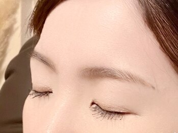 ノーティス 浦和(NOTICE)/女性らしいい印象のナチュラル眉