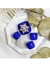 サロンR/雪の結晶ネイル