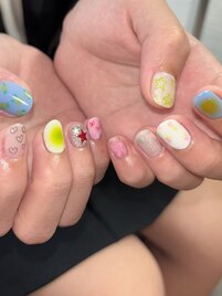 個性派ネイル