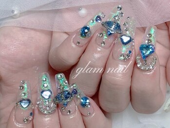 グラム(Glam)の写真/【多彩なデザインにあなた好みのパーツをつけ放題★】あなただけの特別なネイルデザインを作りましょう♪