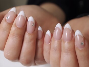 ソアネイル(SOAR NAIL)/王道白フレンチ