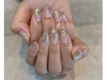 ミニュー(Minieux)/