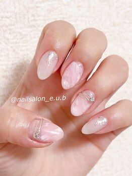 イーユービー(E.U.B)/スタッフネイル【ひばりヶ丘】