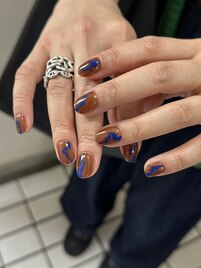 ブラウンブルーアートネイル