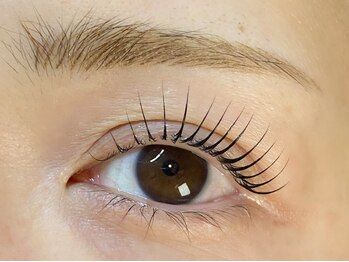 エアーグロー(airglow)の写真/【まつ毛パーマ/パリジェンヌ¥4980◇シャンプ-・美容液込】濃いマツパで目力UP★マスカラパーマ導入[京橋]