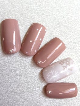 アンベリール ネイルサロンアンドスクール(embellir)/雪の結晶冬ネイル