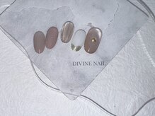ディバイン ネイルズ(DIVINE NAILS)/ ジェルアートやり放題