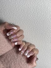 サオリルーム(saoriroom)/フレンチ×ミラーネイルネイル