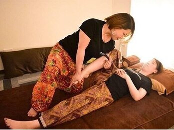 アシエスタ 宇都宮店(ASIESTA)の写真/【本格施術で満足度◎】凝り固まった身体も”熟練の技”でしっかり揉みほぐします！駅チカでお仕事帰りにも