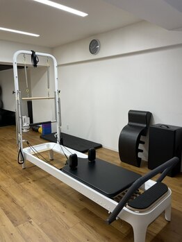 Pilates Studio SALUTE 【ピラティススタジオサルーテ】/