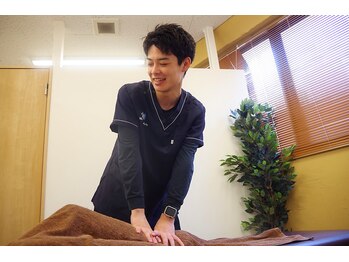 リーフ整骨院 調布院の写真/その腰痛や体型の変化、骨盤の歪みが原因かも？日常生活での歪みや産後のお悩みを徹底改善！
