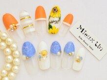 ミューアン(Mieux Un)/ひまわりアート・水面ネイル