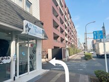 ラピスガーデン 東神奈川(LAPIS GARDEN)/1本目の路地を左へ